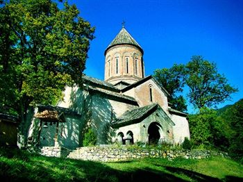 inline_961_https://easyweddinggeorgia.com/wp-content/uploads/Timotesubani-monastic-complex-Borjomi.jpg