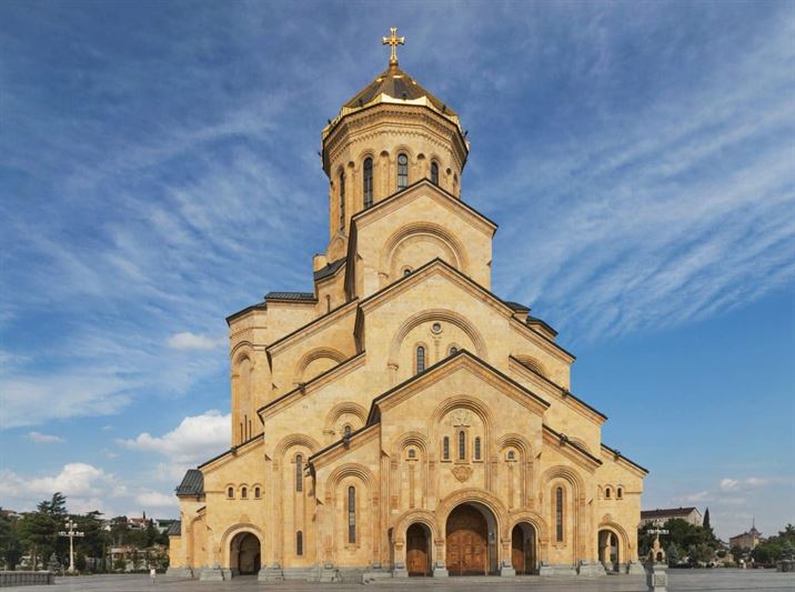 inline_521_https://easyweddinggeorgia.com/wp-content/uploads/hoy-trinity-cathedral-of-trbilisi-1024x762.jpg